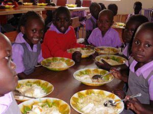 Maaltijden voor leerlingen van make the difference primary school - Stichting make the difference